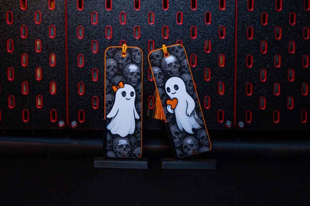 Romantic Ghost Couple - Hueforge Bookmarks gallery 3