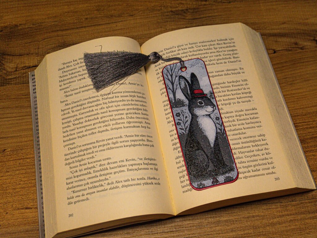 Romantic Rabbits Couple - Hueforge Bookmark gallery 2